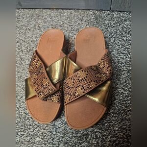 Fitflop Lulu Leopard Sandals sz 5